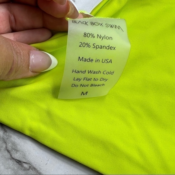 ❤️ Black Box Swim Halter Top Neon Green Bikini Top - Picture 6 of 6